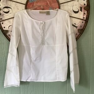 Apostrophe Size 4 white flared sleeve lace trim blouse